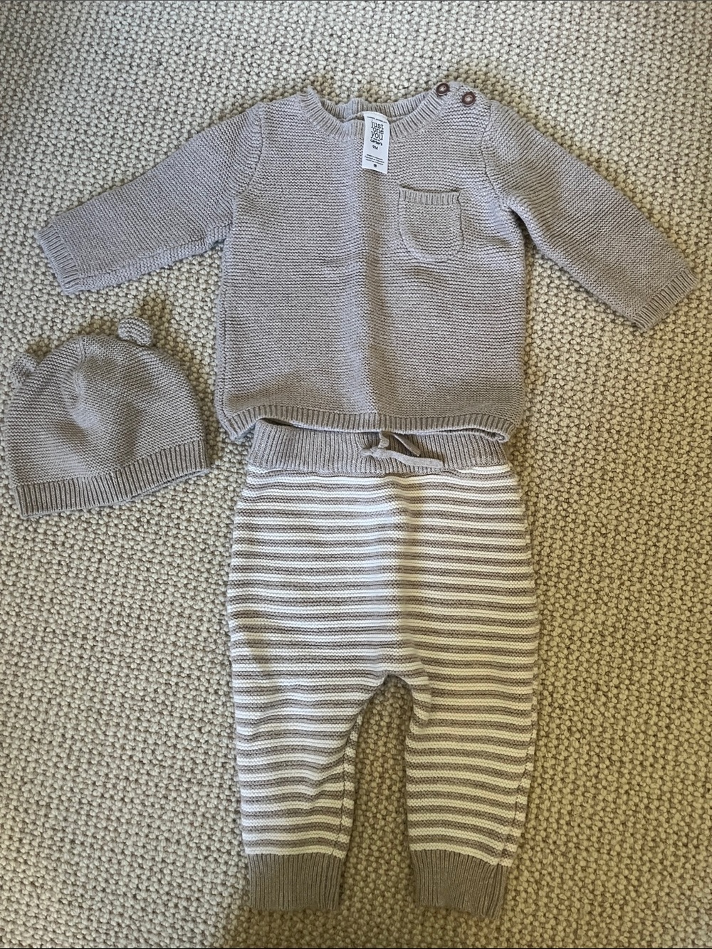 Carters soft cotton beige baby set